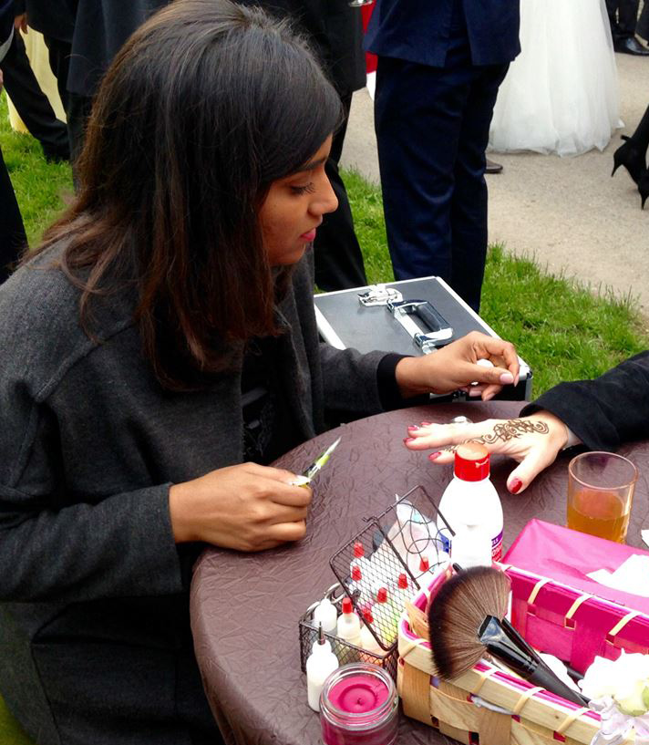 stand-tatouage-henne-paris