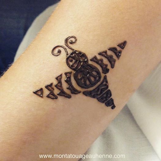 fete-du-miel-abeille-lacourneuve-tatouage-henne-naturel